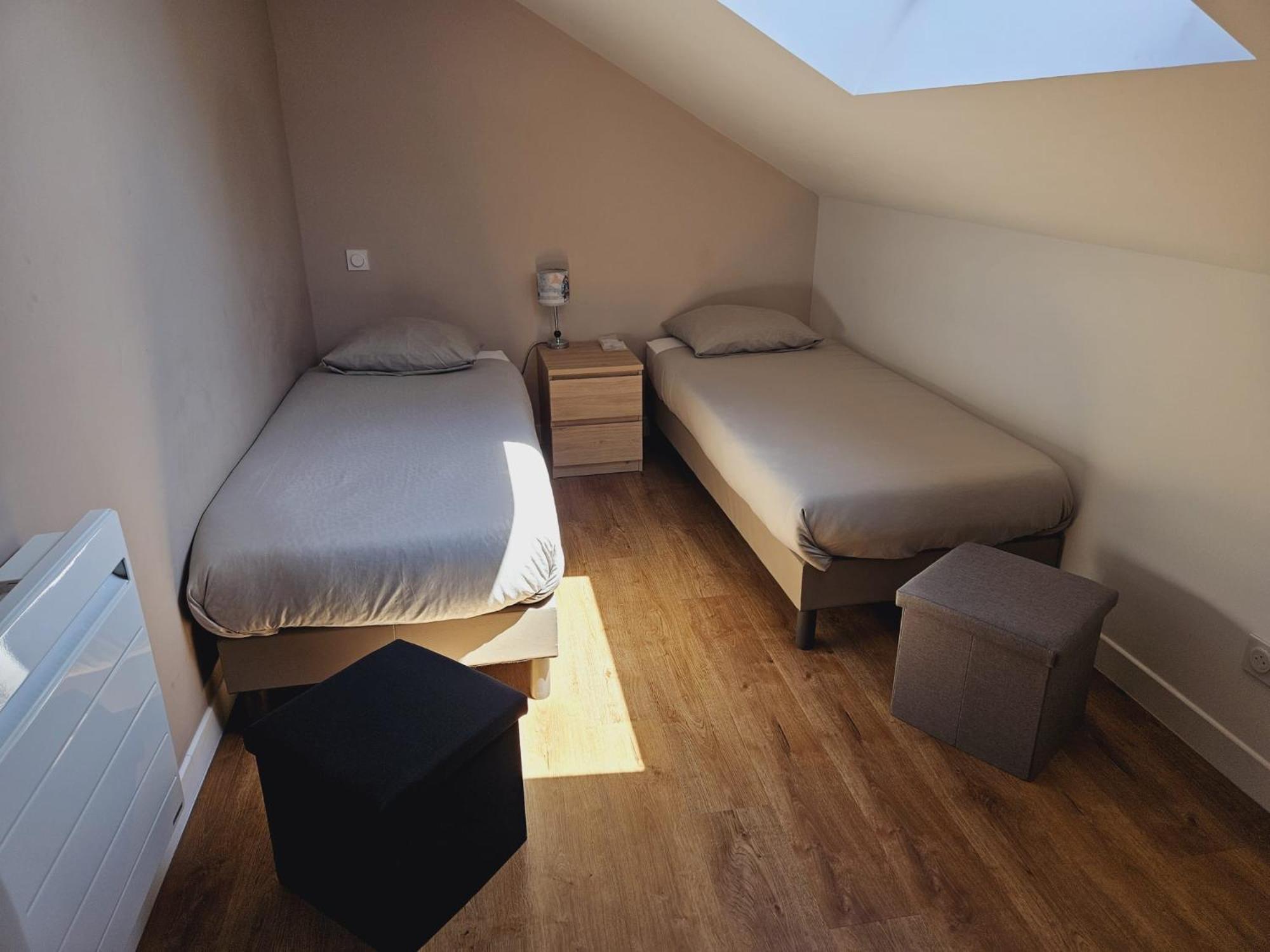 Maison De 2 Proche A11 Ancenis, Logis Du Chateau Rouge *